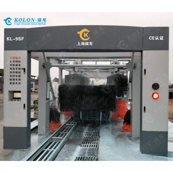 Aktualizowana wersja Tunel Continuous Type Long Full Automatic Car Washing Machine Na stacje benzynowe Czyszczenie więcej pojazdów